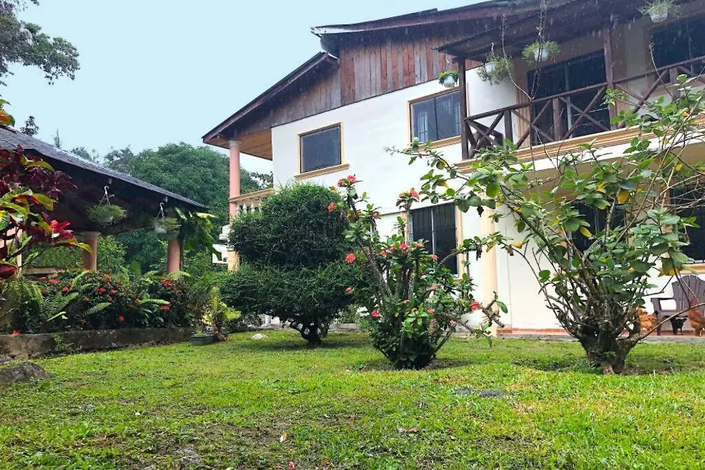Acogedora Casa Rural En Plena Naturaleza Frente Al Rio Con Piscina Bonao