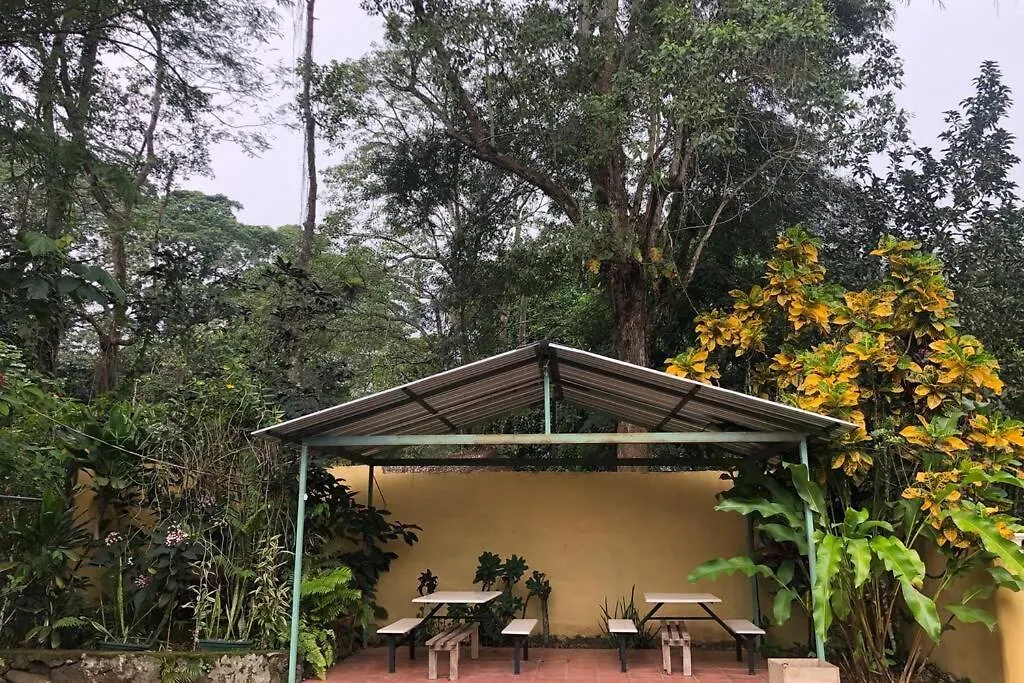 Acogedora Casa Rural En Plena Naturaleza Frente Al Rio Con Piscina Bonao 別荘